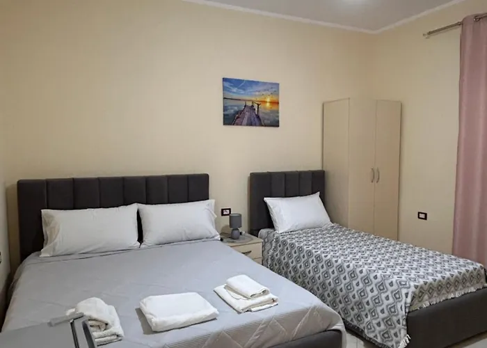 Frühstückspension Rest House 3*