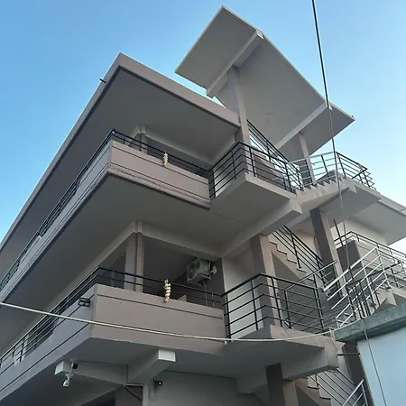 住宿加早餐酒店 Rest House